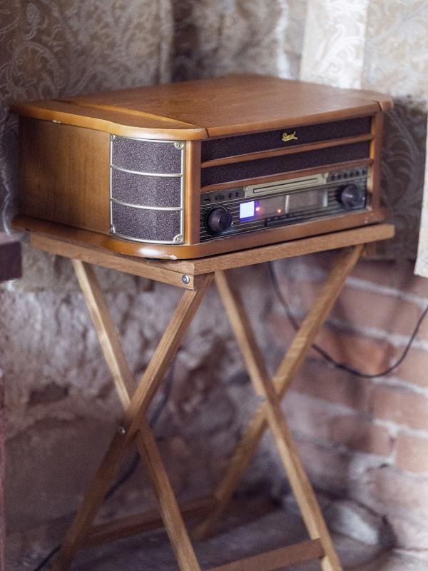 vintage radio on folding table retro home décor